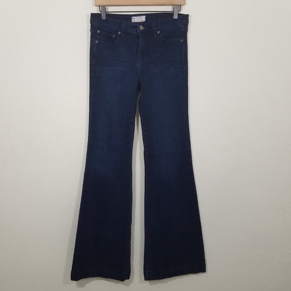 Free People Denim - Free People Flare Super Stretch Jeans Size 28